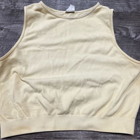 Cest Mol Yellow Ribbed Tank Top Crop Top Size M/L - Picture 2 of 7